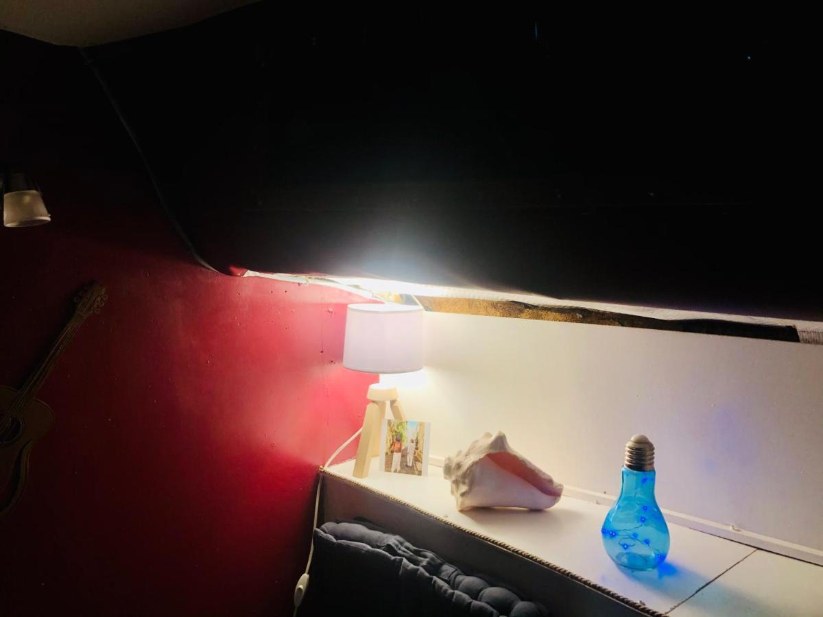 Nuit Insolite Sur Un Voilier Au Coeur De La Rochelle La Rochelle  Buitenkant foto