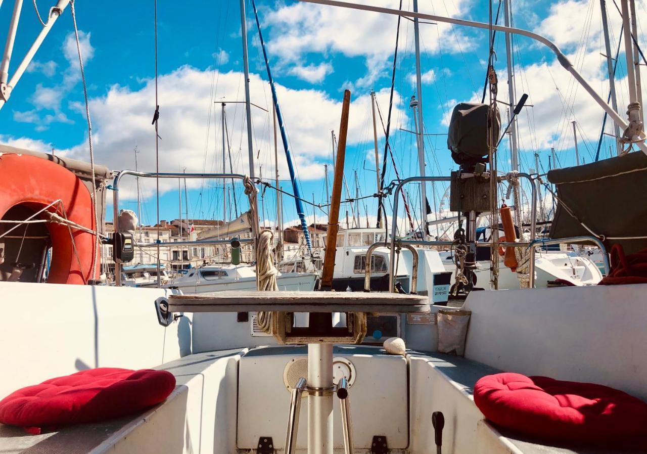 Nuit Insolite Sur Un Voilier Au Coeur De La Rochelle La Rochelle  Buitenkant foto