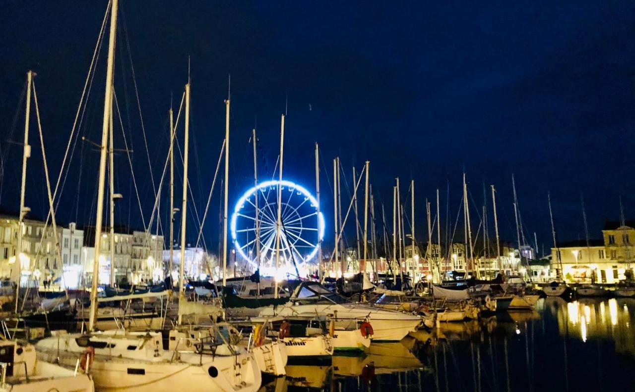 Nuit Insolite Sur Un Voilier Au Coeur De La Rochelle La Rochelle  Buitenkant foto