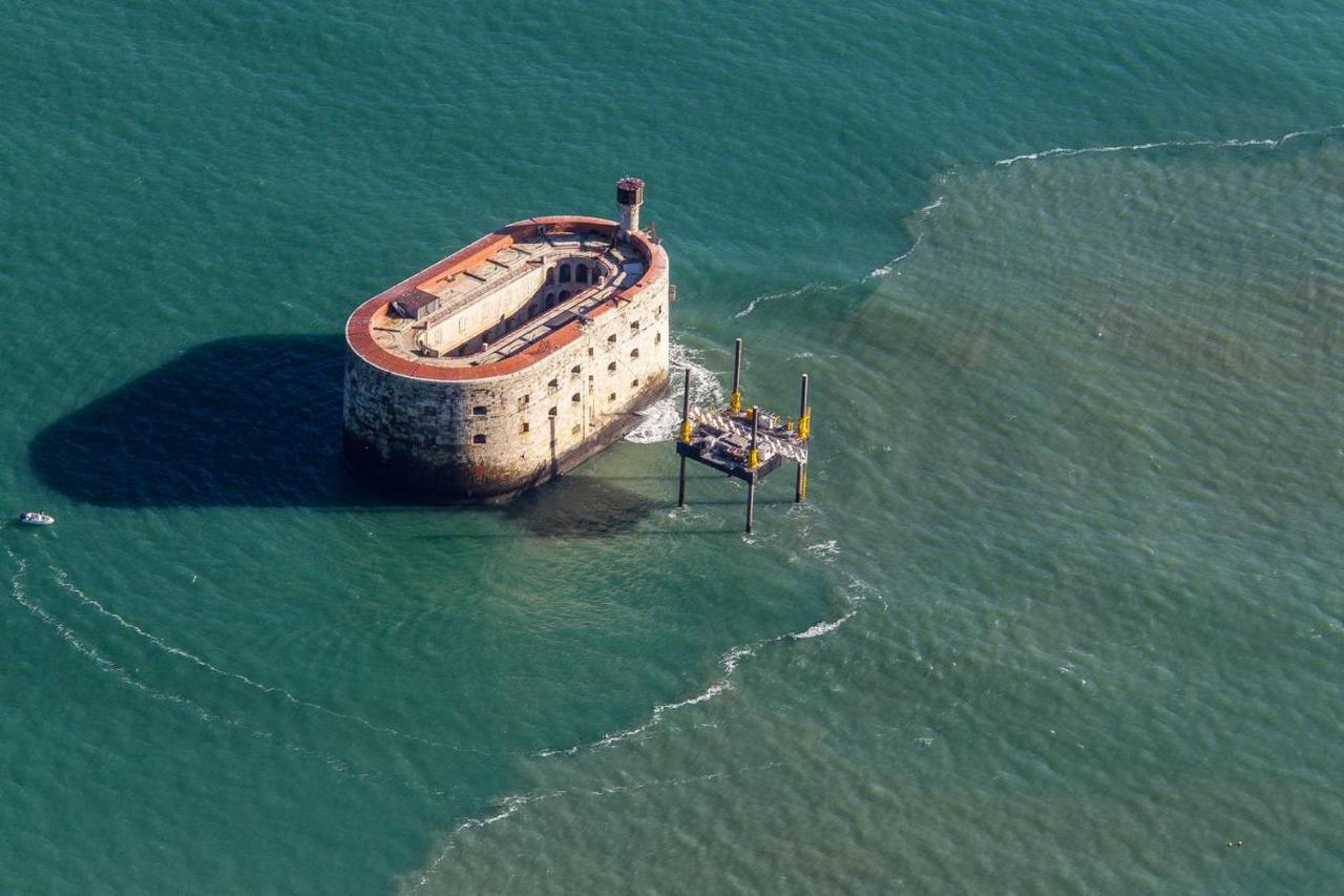 Nuit Insolite Sur Un Voilier Au Coeur De La Rochelle La Rochelle  Buitenkant foto